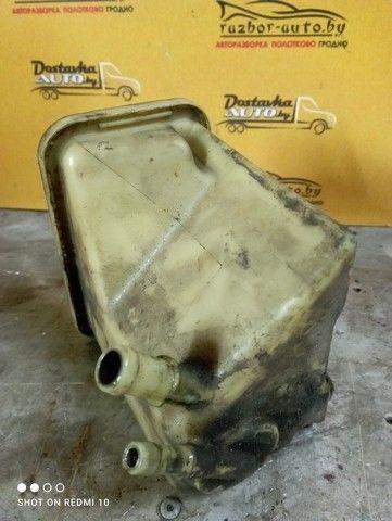 Бачок гидроусилителя TJ298D Audi 100 - Фото 3