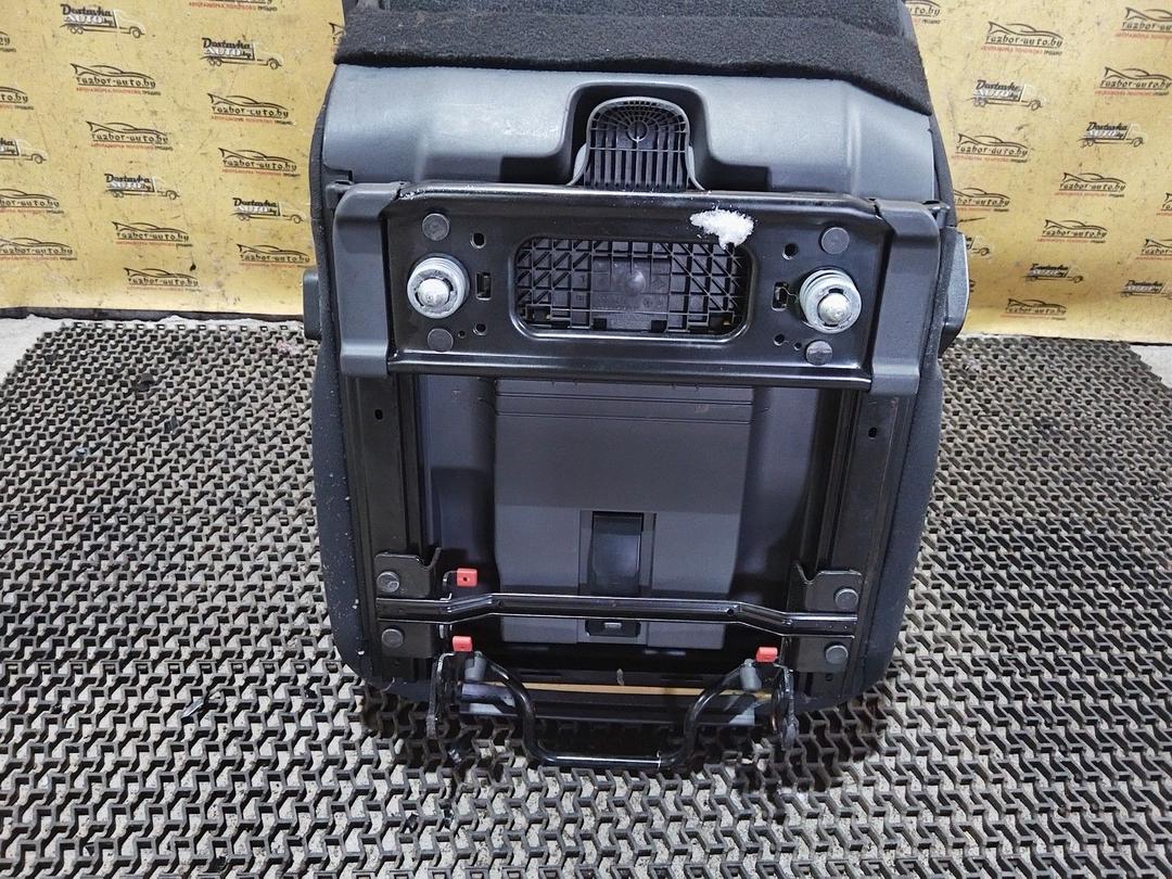 Сиденье заднее EEHTR9 Renault Scenic undefined