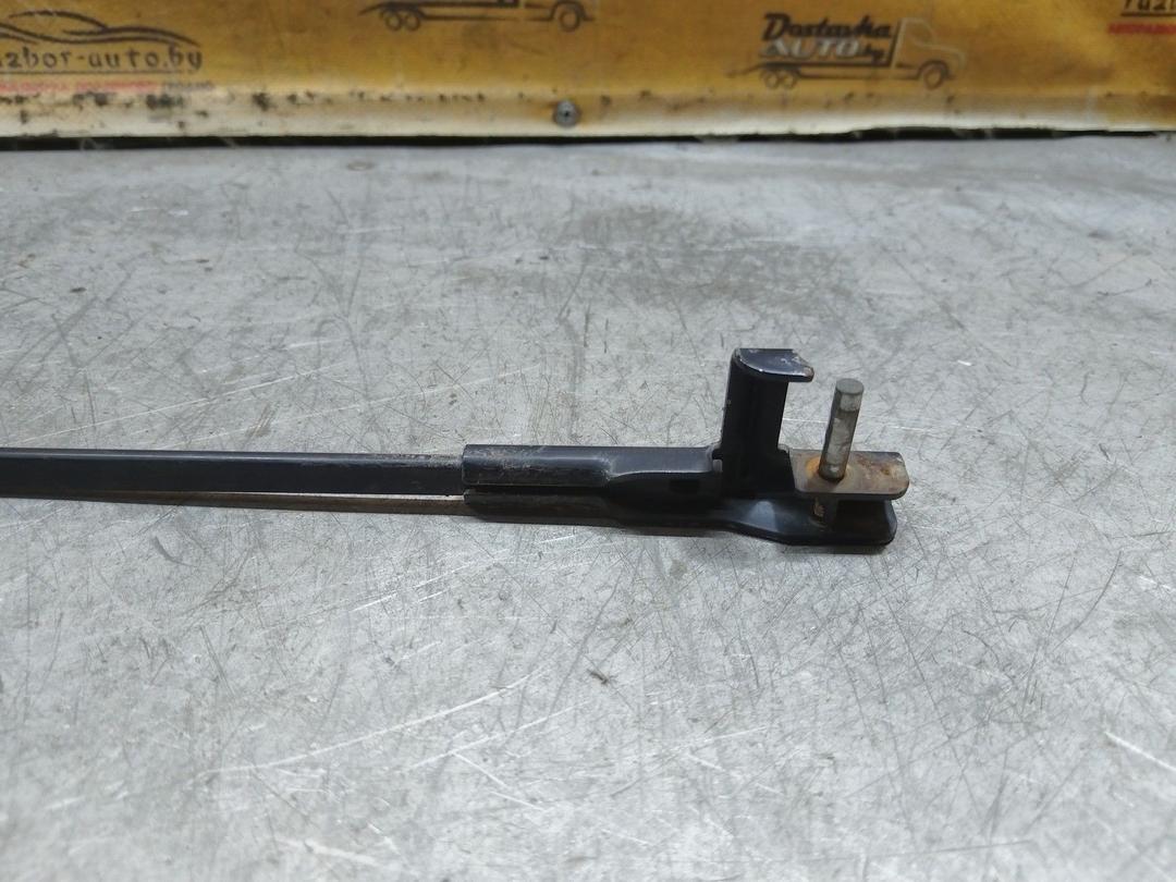 Щеткодержатель (поводок стеклоочистителя, дворник) T21HGM Opel Astra купить в магазине запчастей бу