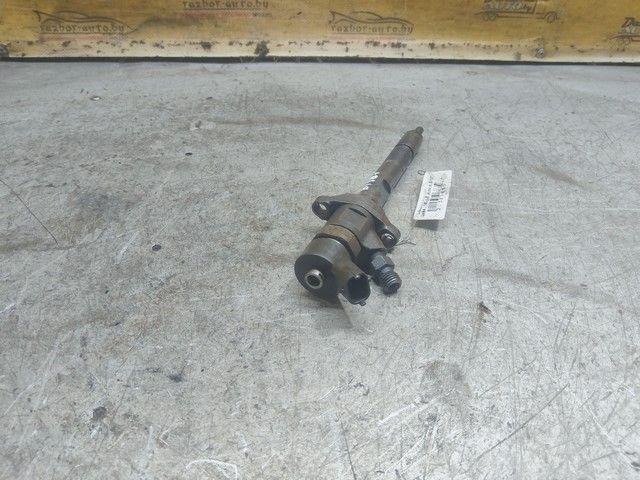 Форсунка 8NUDTZ Ford Focus купить с доставкой