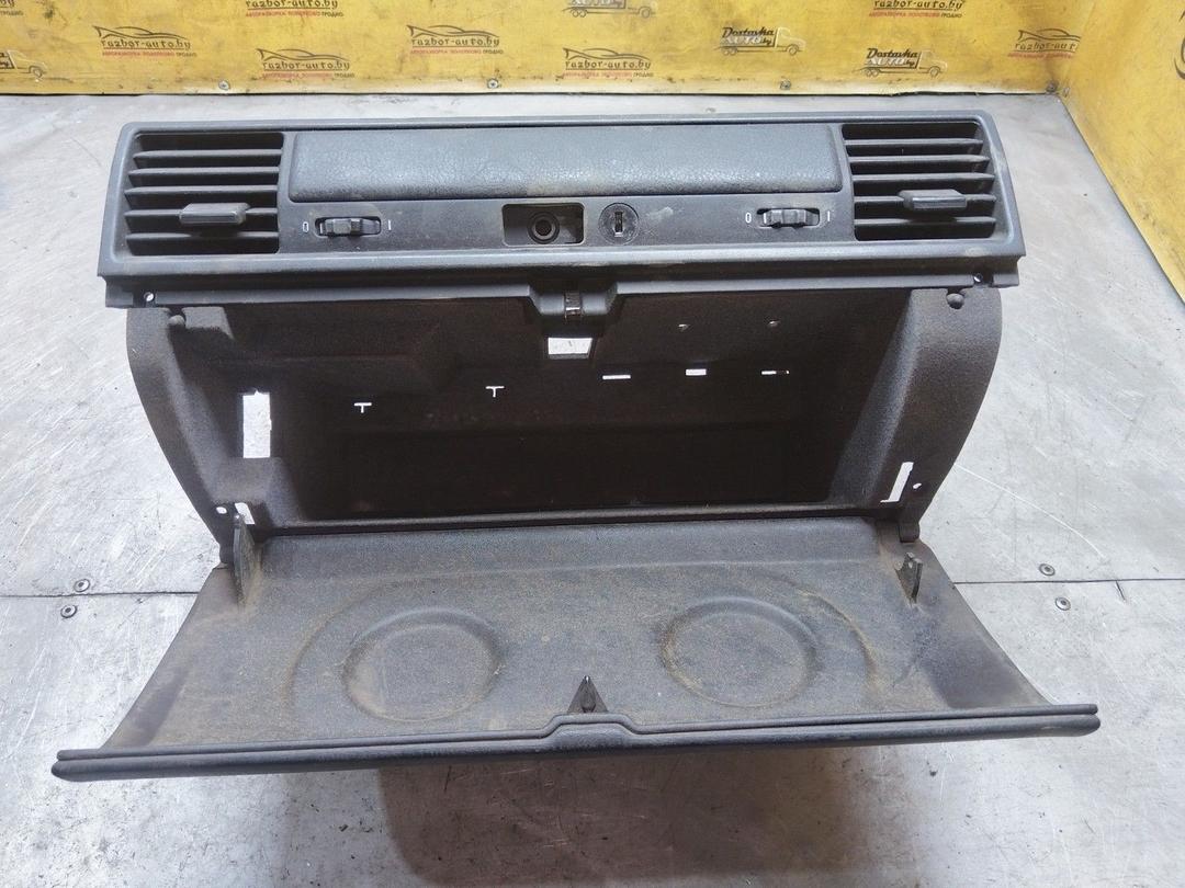 Бардачок AFDHU5 BMW 3 E36