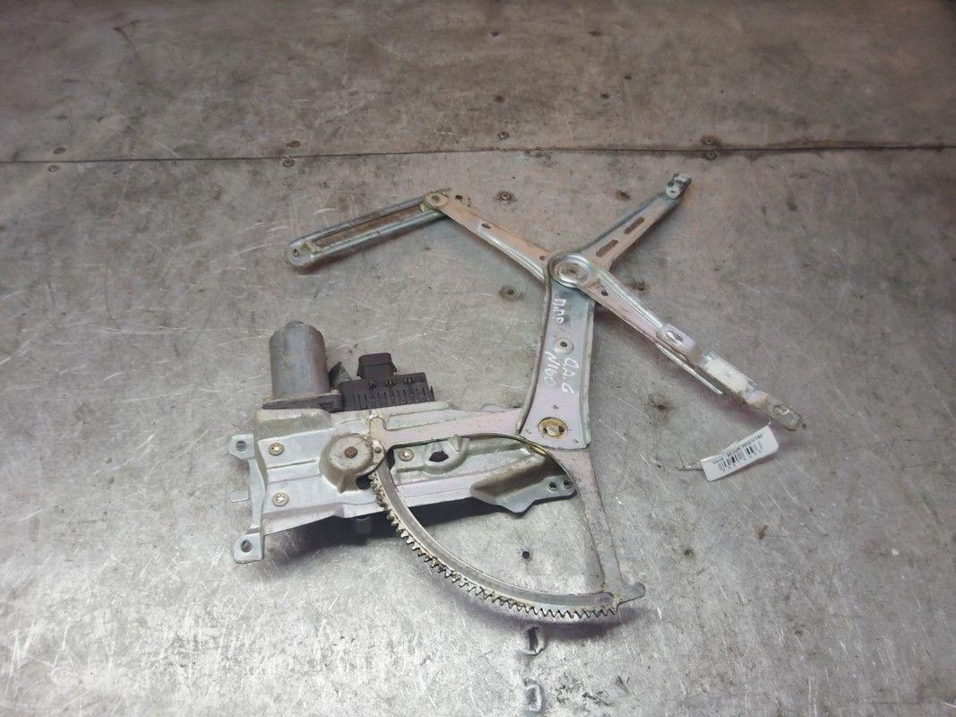 Стеклоподъемник электрический передний правый L0NB85 Opel Astra