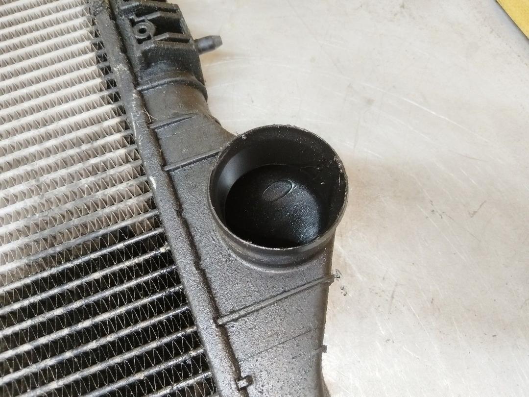 Интеркулер 4IKSCC Volvo V40 купить в магазине запчастей бу