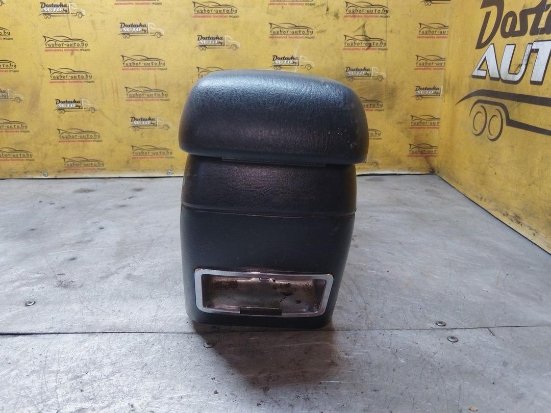 Подлокотник R35INH Mitsubishi Carisma купить с доставкой