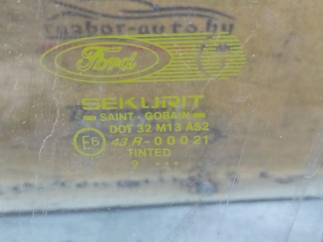 Стекло двери передней левой 2W8V45 Ford Mondeo - Фото 2
