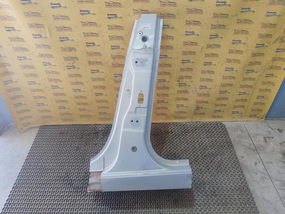 Стойка кузовная центральная левая C87Z4Z Renault Grand Scenic купить с доставкой. Огромный выбор запчастей и марок авто. У нас есть практически все.