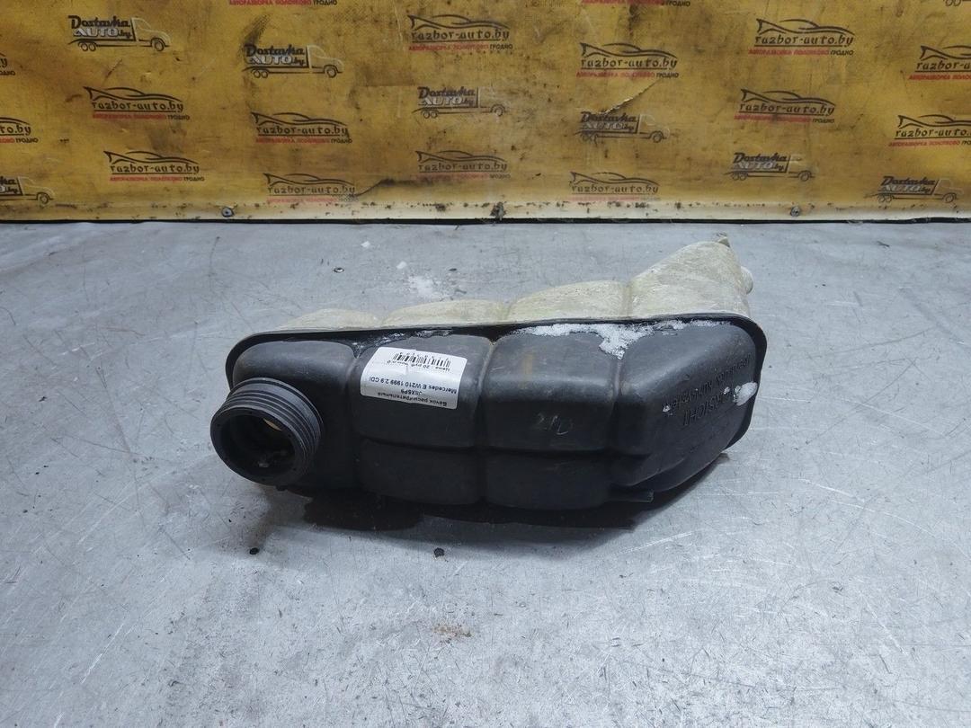 Бачок расширительный J8X5P9 Mercedes E W210