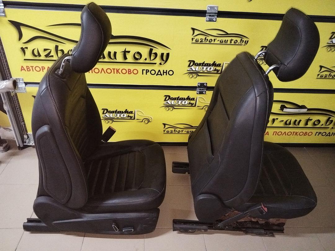 Салон (комплект сидений) JI299Z Ford Fusion undefined