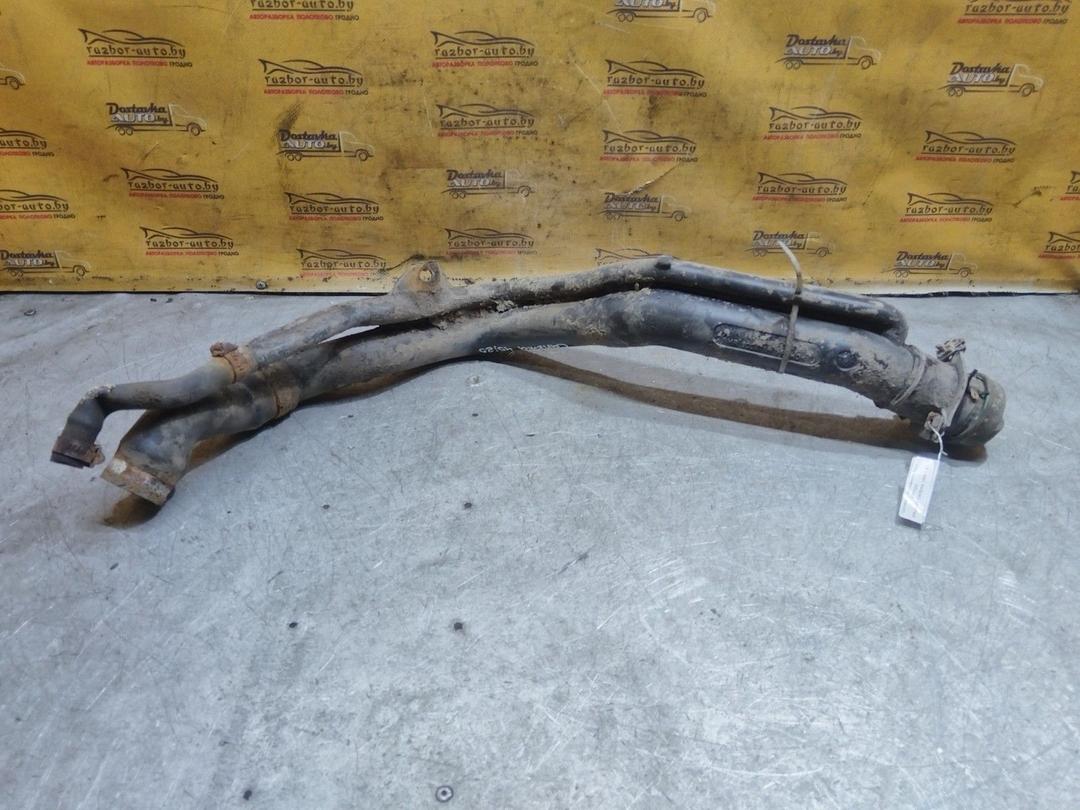 Горловина топливного бака KPYIUU Mitsubishi Carisma