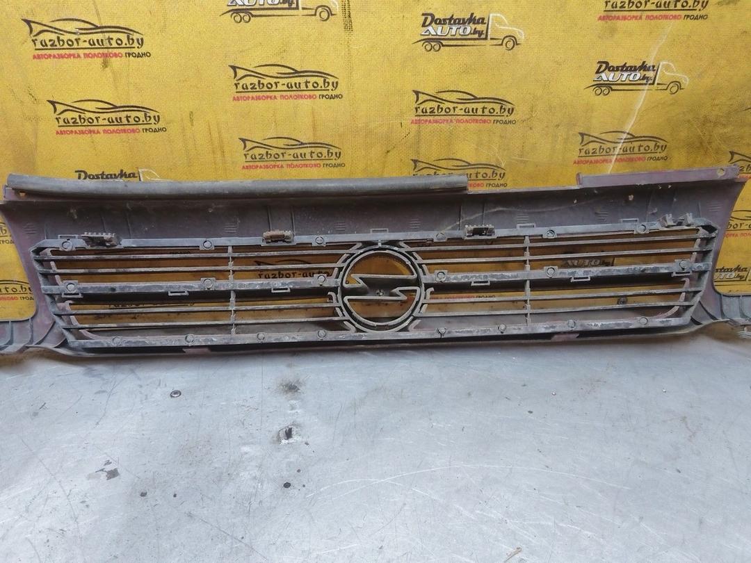 Решетка радиатора D2CSGX Opel Astra купить с доставкой. Огромный выбор запчастей и марок авто. У нас есть практически все.