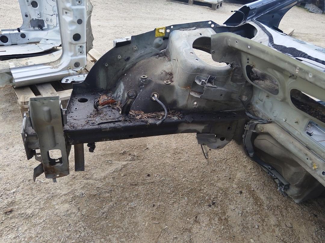 Лонжерон правый H3R9PP Peugeot 407 купить с доставкой