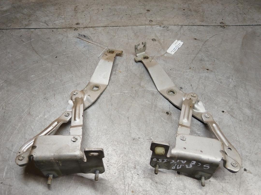 Петля капота MES1HQ Renault Scenic купить