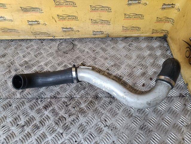 Патрубок интеркулера RL3372 BMW 3 E46 - Фото 3