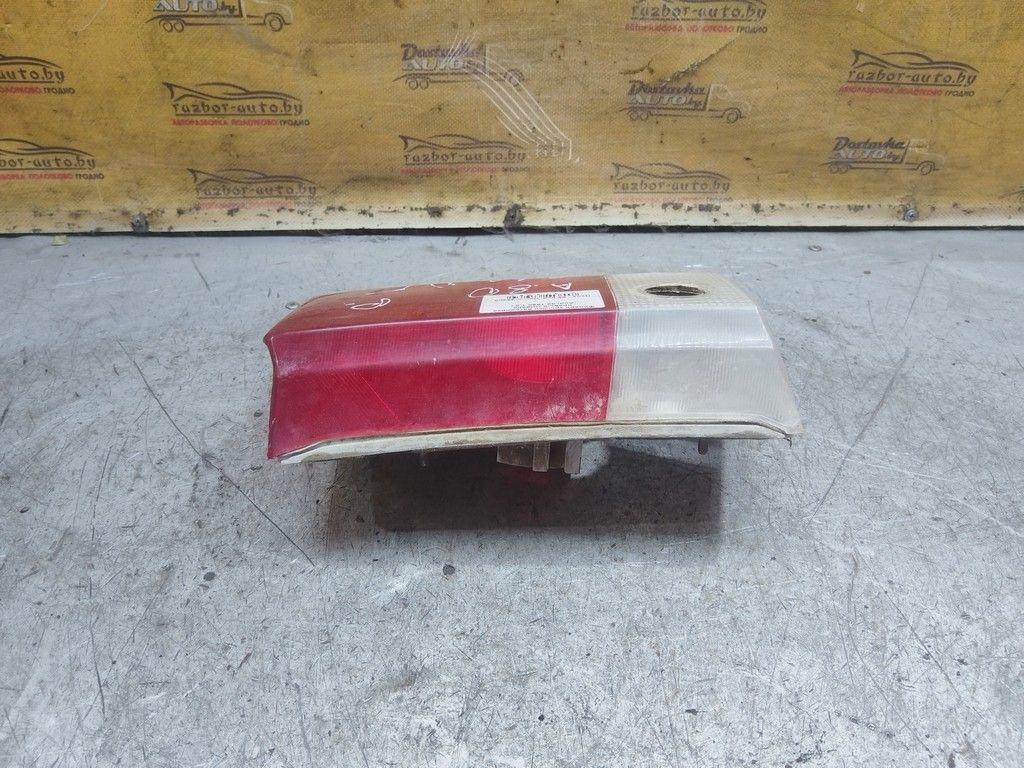 Фонарь крышки багажника правый UH66F3 Audi 80 - Фото 5