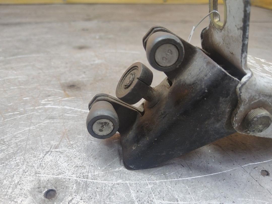 Ролик двери сдвижной U7B5DR Renault Kangoo - Фото 3