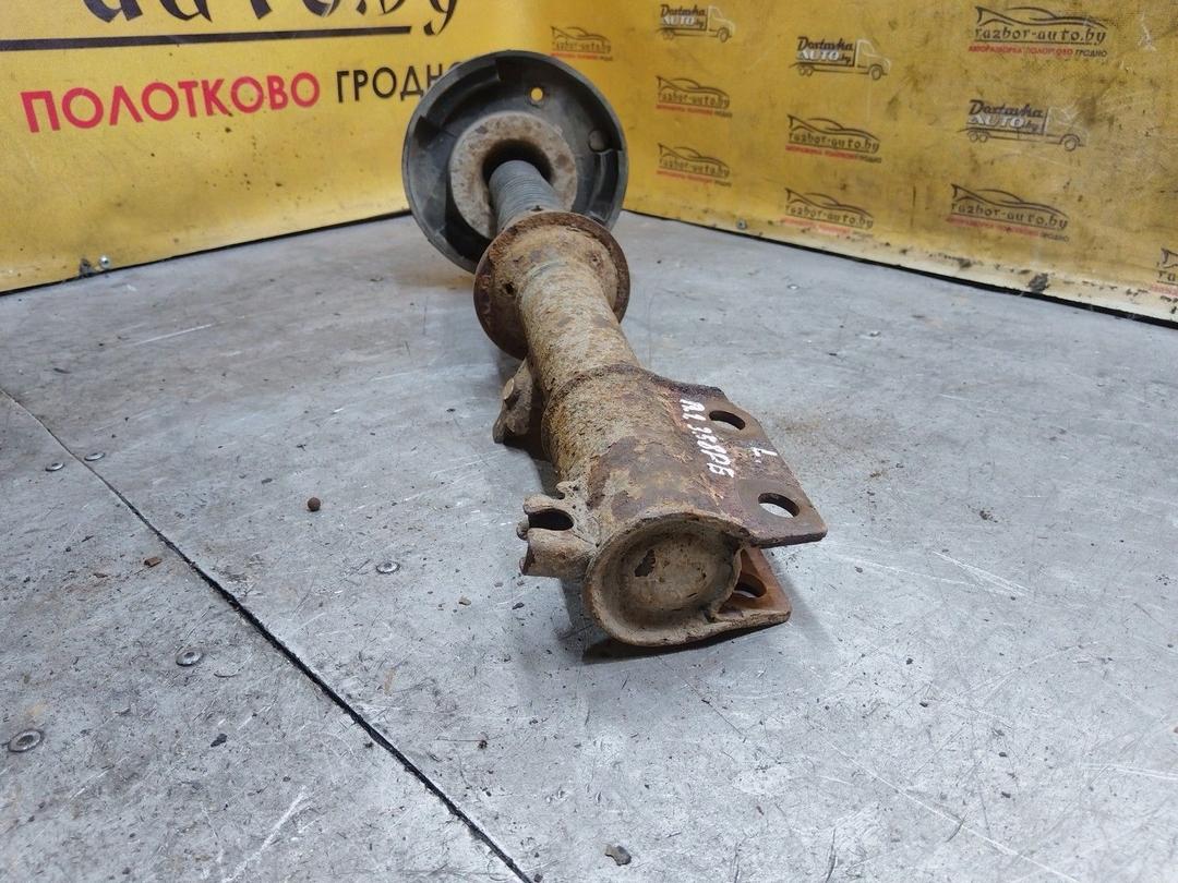 Амортизатор передний левый RT95GX Renault Laguna купить в магазине запчастей бу