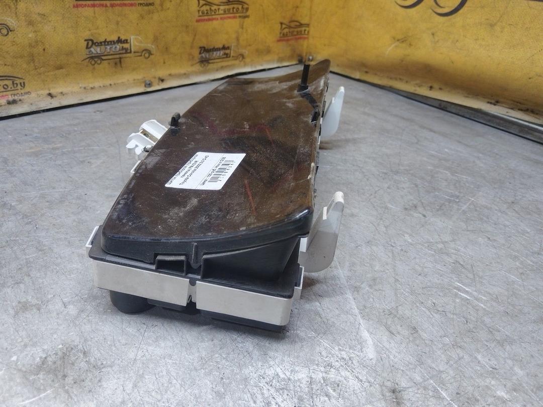 Щиток приборов (приборная панель) F9V3VR Toyota Corolla купить на авторазборке