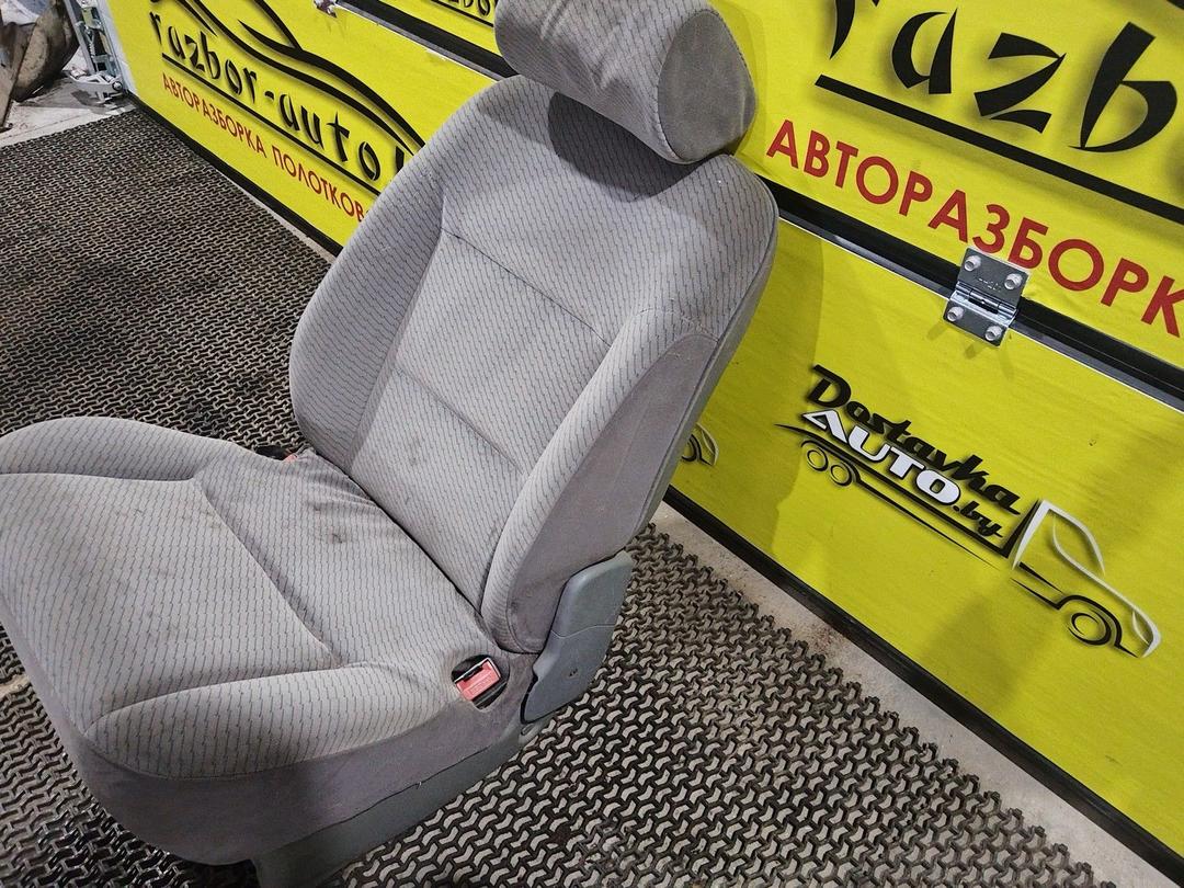 Сиденье заднее E8XQT1 Peugeot 806 купить на авторазборке