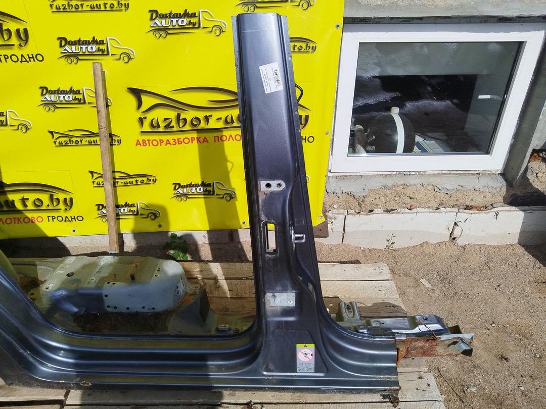 Стойка кузовная центральная правая EJQC76 Volkswagen Touran