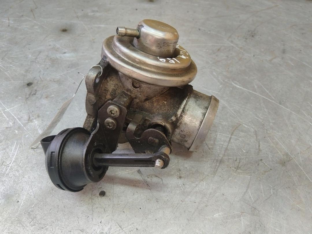 Клапан EGR I8D4N0 Volkswagen Golf - Фото 5