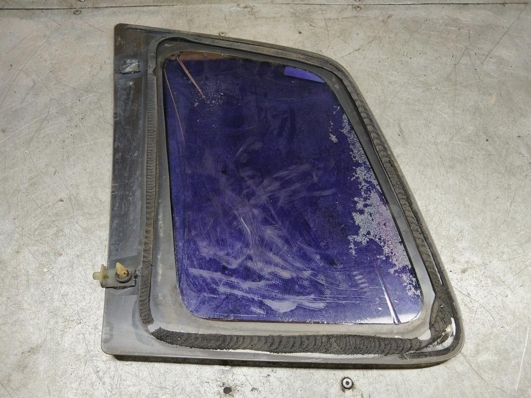 Стекло кузовное боковое правое WF57FT Mazda Premacy - Фото 2