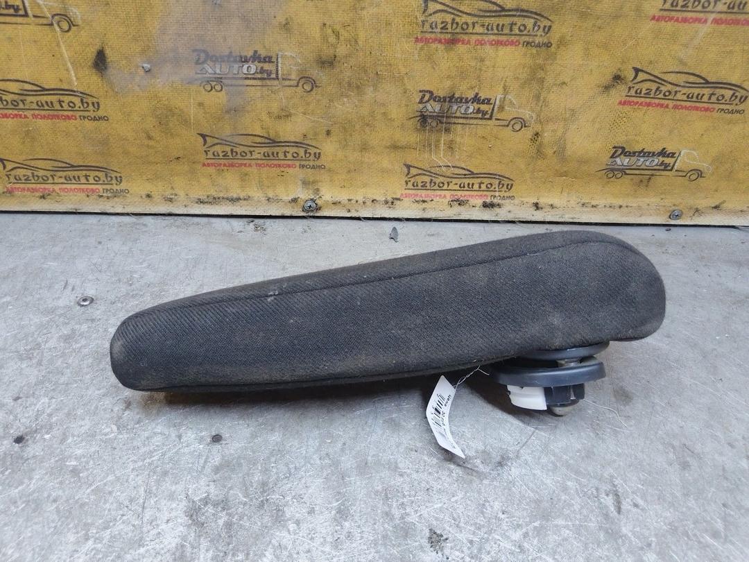 Подлокотник 6HBG4P Peugeot 307 купить