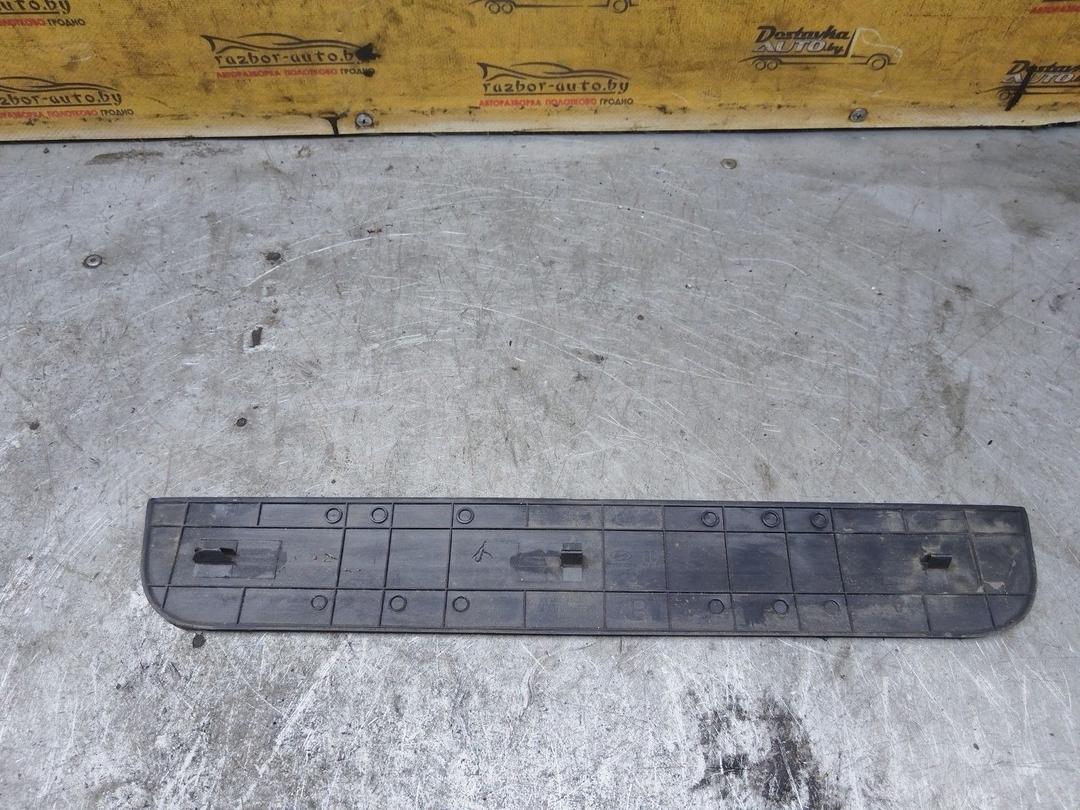 Накладка на порог 1Z4MMW Hyundai Getz купить в магазине запчастей бу