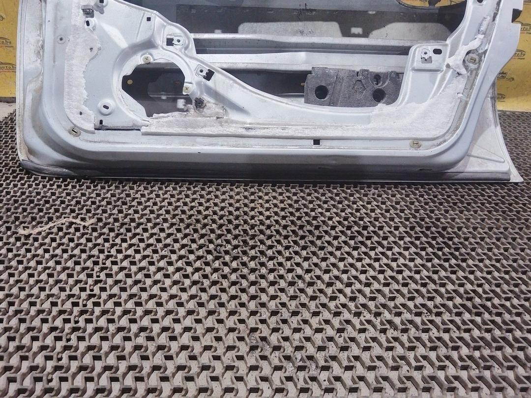 Дверь передняя правая US5M3G Renault Laguna undefined