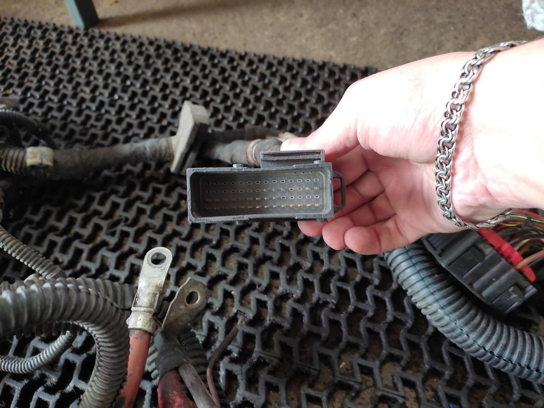 Проводка H2V66H Opel Vectra купить с доставкой