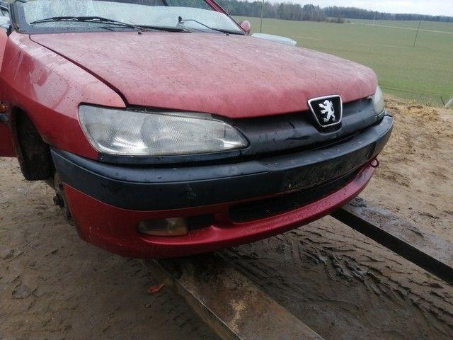 Блок управления двигателем SVVFRQ Peugeot 306