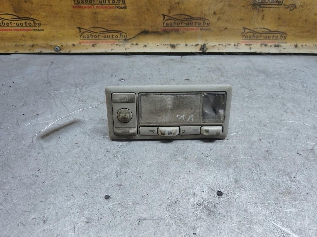 Фонарь салона (плафон) 6IHTOG Volkswagen Passat