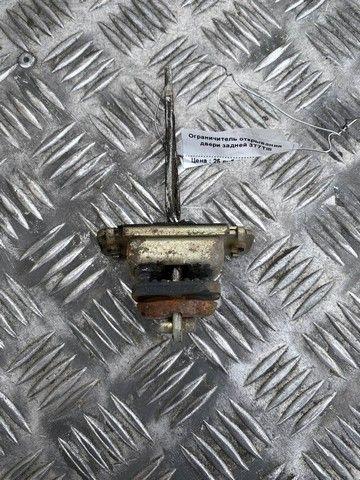 Ограничитель открывания двери задней 3T7TI8 Rover 400