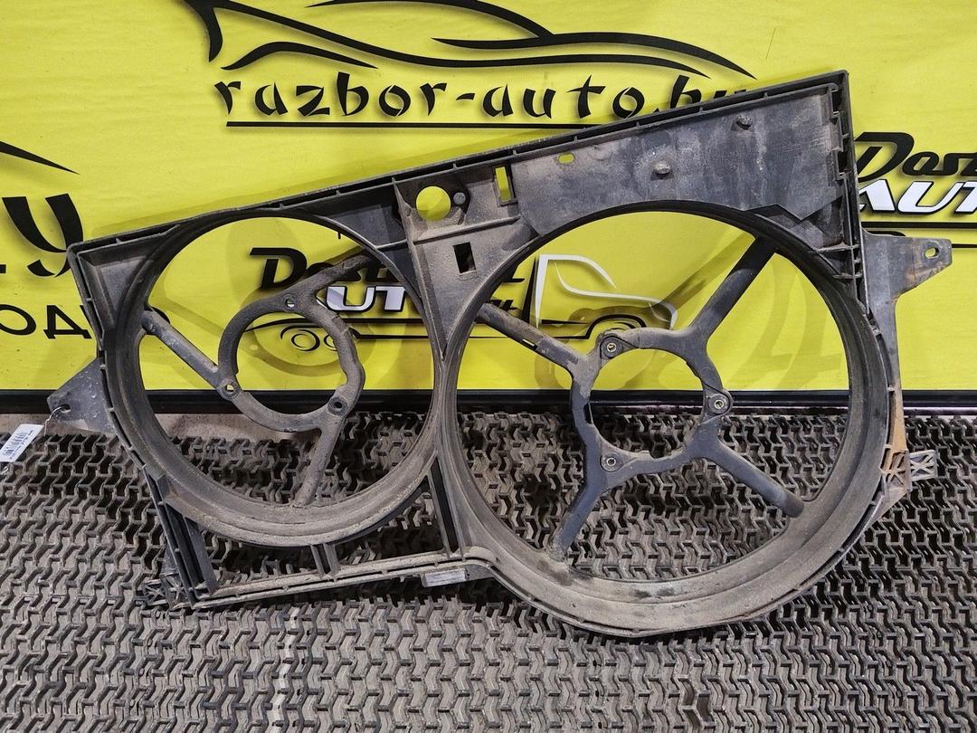 Диффузор вентилятора J7SAS8 Peugeot 806 - Фото 1