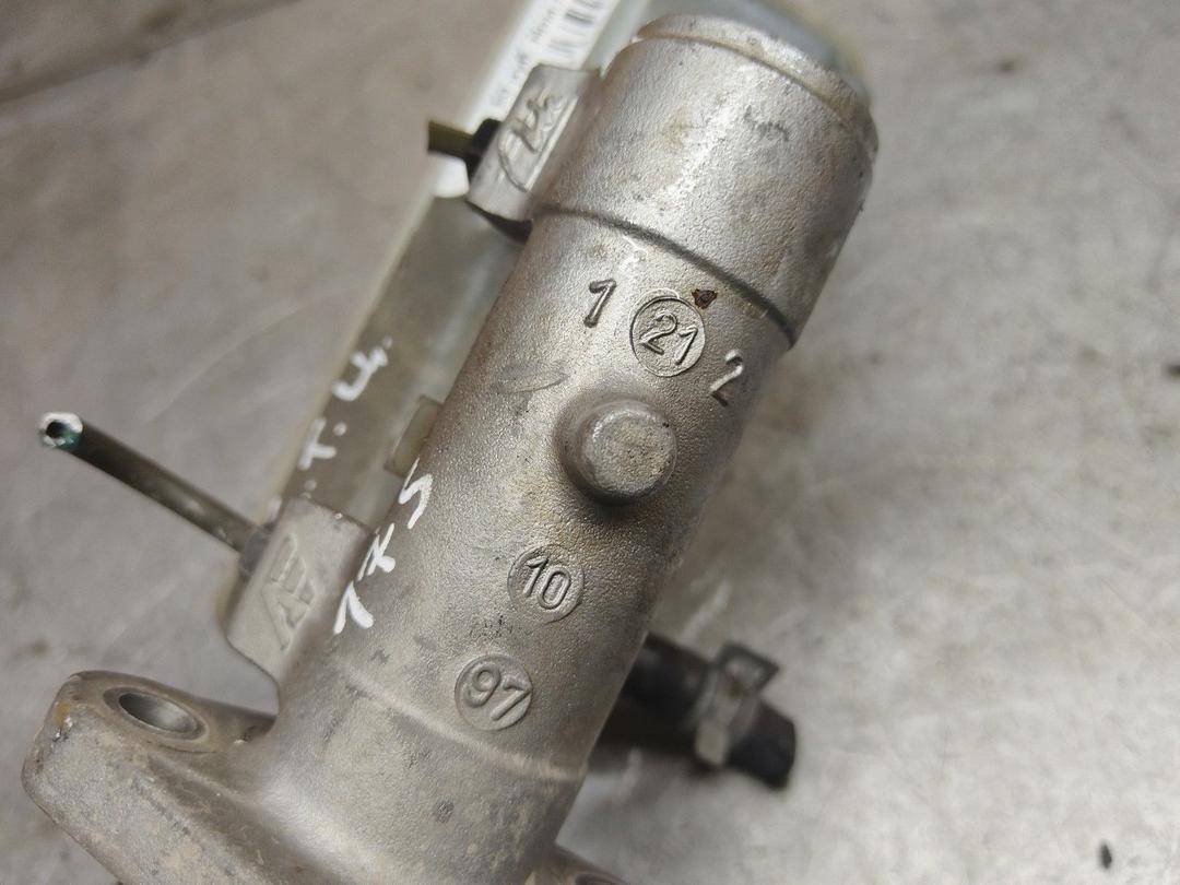 Цилиндр тормозной главный 8Q3NKO Volkswagen Sharan - Фото 4