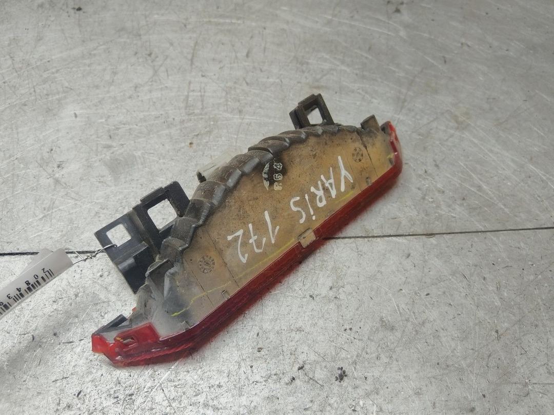 Стоп-сигнал NEEAF8 Toyota Yaris - Фото 3