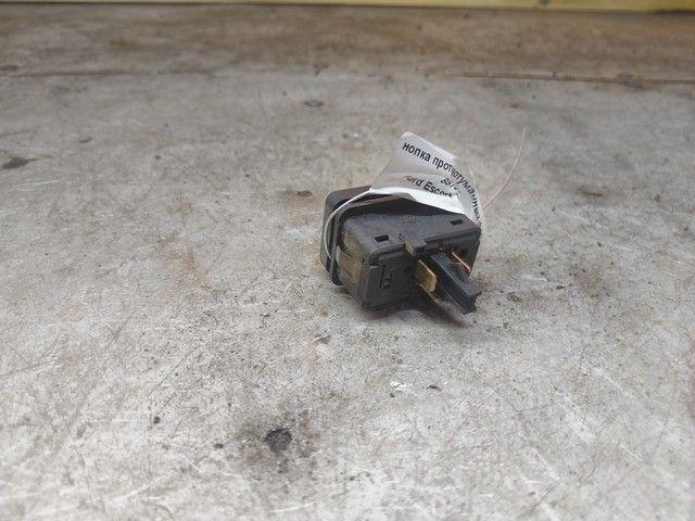 Кнопка противотуманных фар 8878GH Ford Escort купить