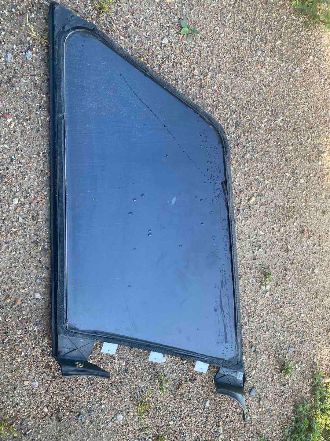 Стекло кузовное боковое левое 94KDNE Audi A4 - Фото 5