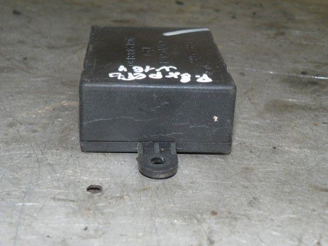 Блок управления стеклоподъемниками O18V7G Peugeot Expert - Фото 4