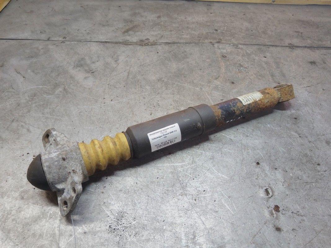 Амортизатор задний левый T92Y4P Volkswagen Passat