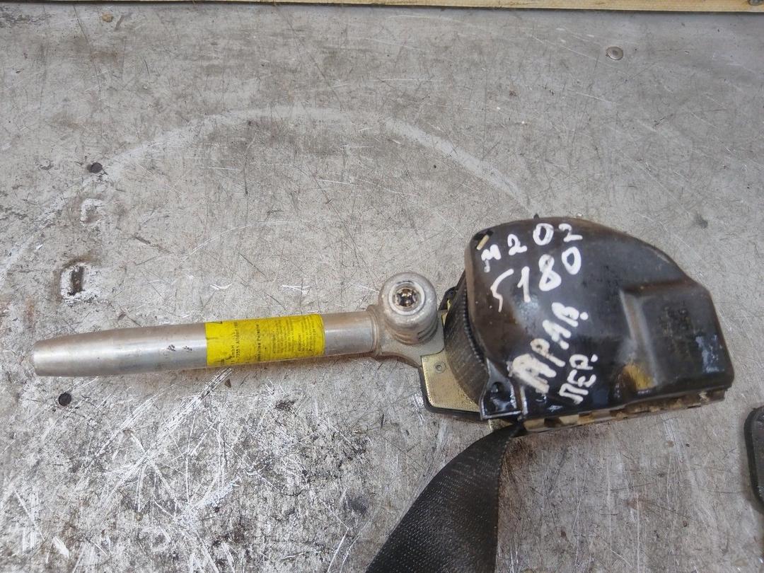 Ремень безопасности передний правый J5QM0O Mercedes C W202 undefined