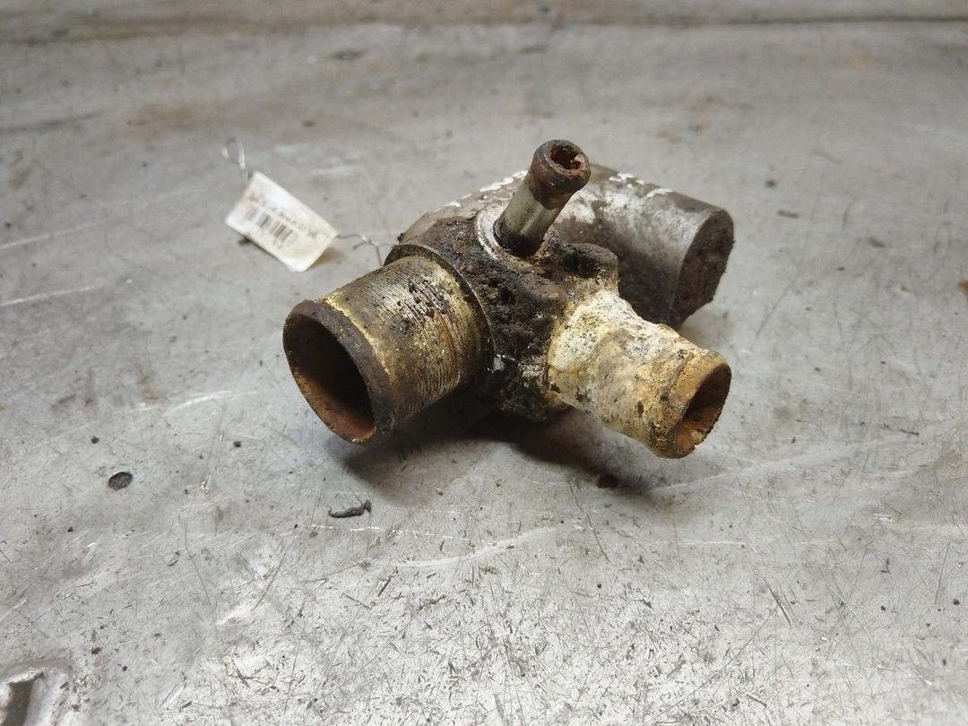 Корпус термостата YUKBRE Peugeot 806 - Фото 2