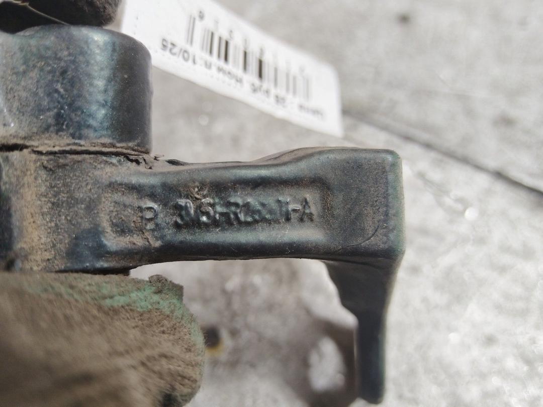 Петля двери задней левой L0U1J6 Ford C-Max купить на авторазборке