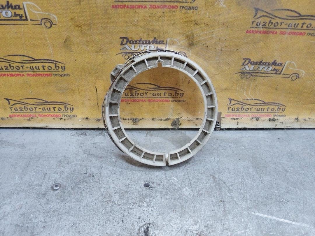 Кольцо зажимное топливозаборника KDI29A Volvo XC70 купить в магазине запчастей бу