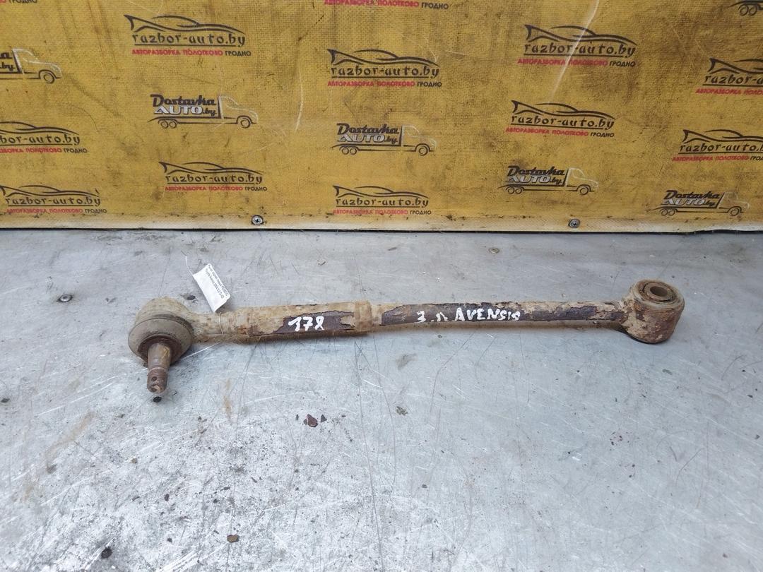 Рычаг задний левый PE8BMC Toyota Avensis