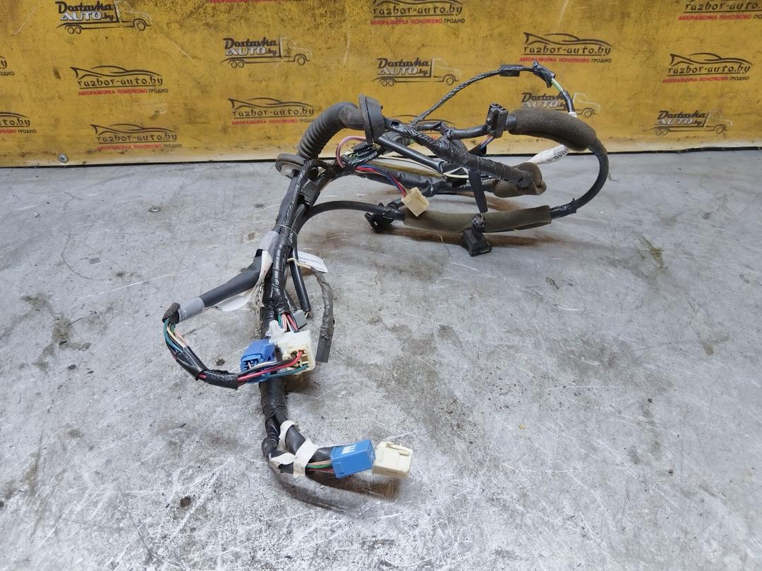 Проводка крышки багажника BW8DEM Toyota Corolla купить с доставкой