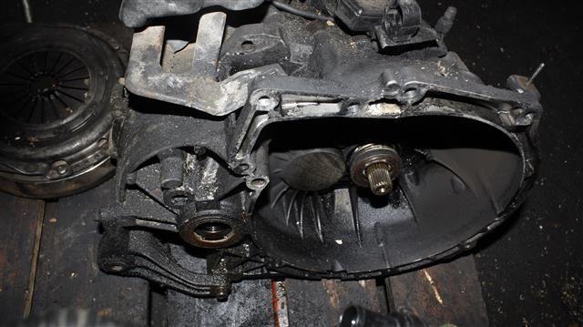 КПП механическая (МКПП) 5-ступенчатая F0B146 Mazda 3 купить