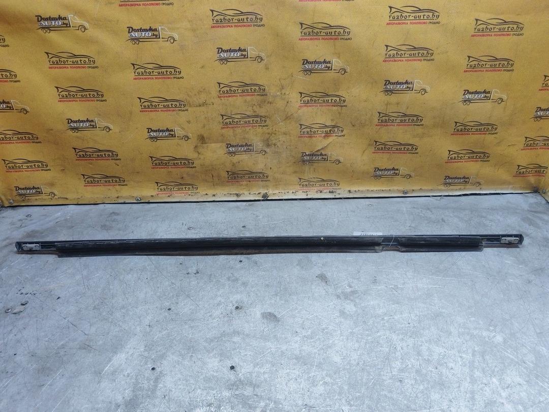 Молдинг стекла двери задней левой наружный 8C89VU Opel Zafira купить