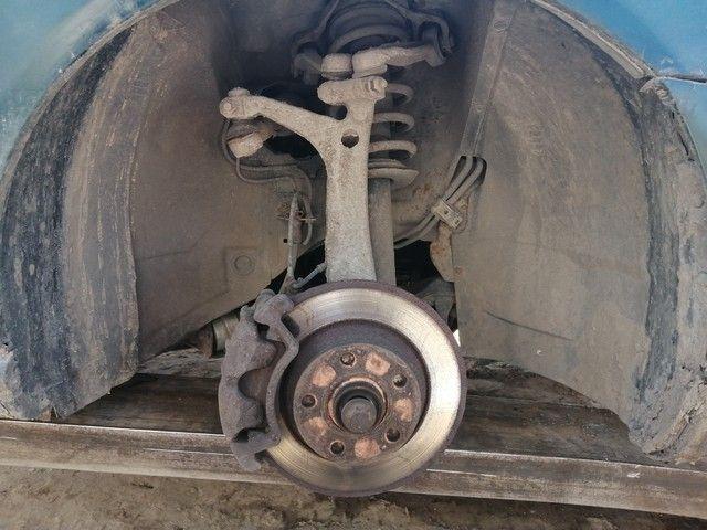 Кулак поворотный правый FM0JQC Audi A4 купить