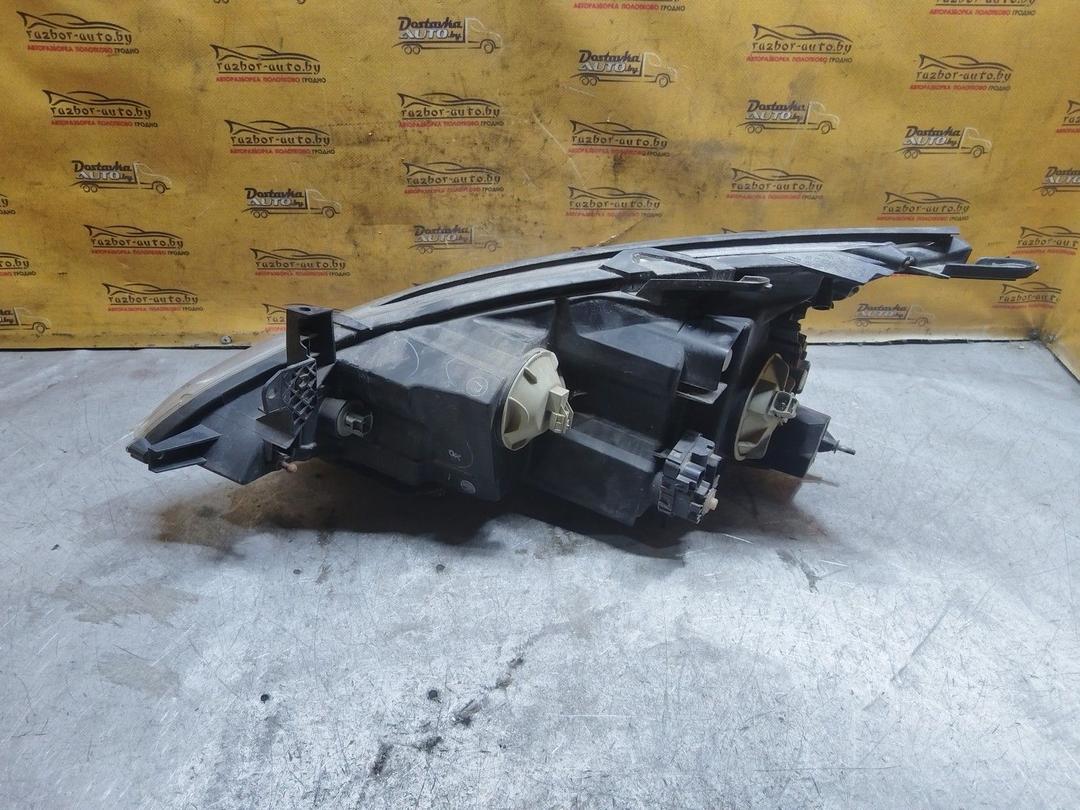 Фара правая 92YRXZ Mitsubishi Grandis undefined