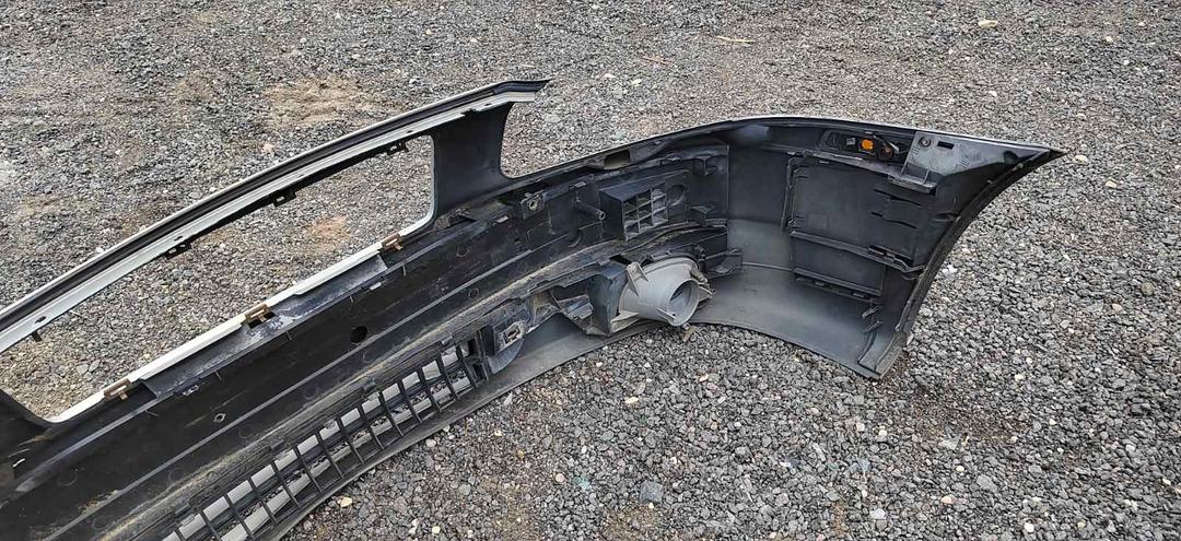 Бампер передний VL96J2 Volvo S80 купить в магазине запчастей бу